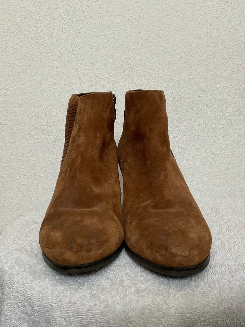 Franco Fortini Nicolette Brown Suede Ankle Booties Size 8 Zip Close Western